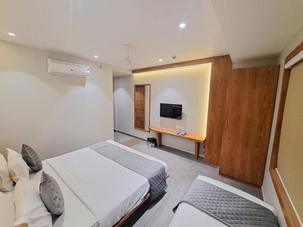 Hotel Om Сомнатх Экстерьер фото