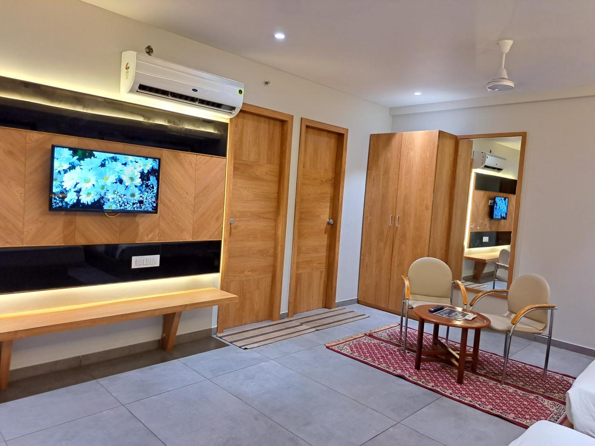 Hotel Om Сомнатх Номер фото
